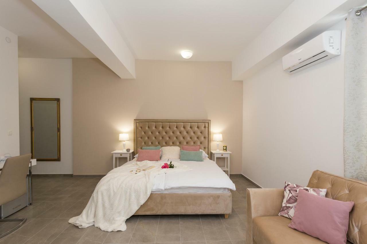 Luxury Rooms Saint Jacob Trogir Exterior foto