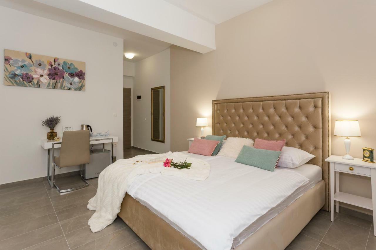 Luxury Rooms Saint Jacob Trogir Exterior foto