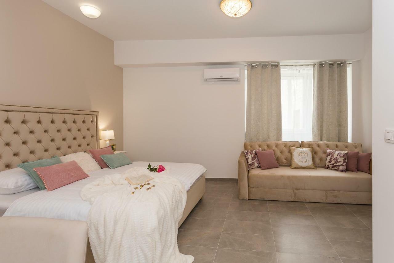 Luxury Rooms Saint Jacob Trogir Exterior foto